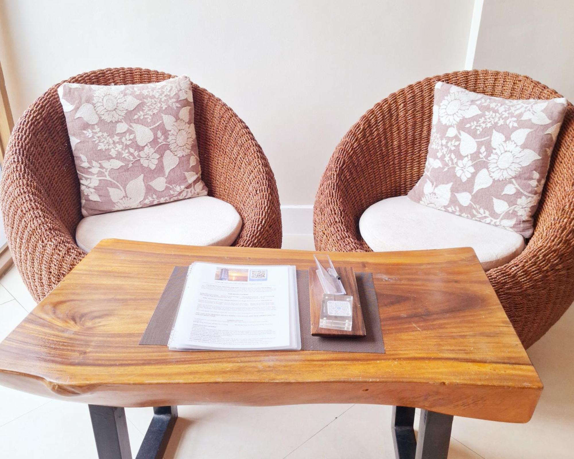 Manila Bayview Rental Екстер'єр фото